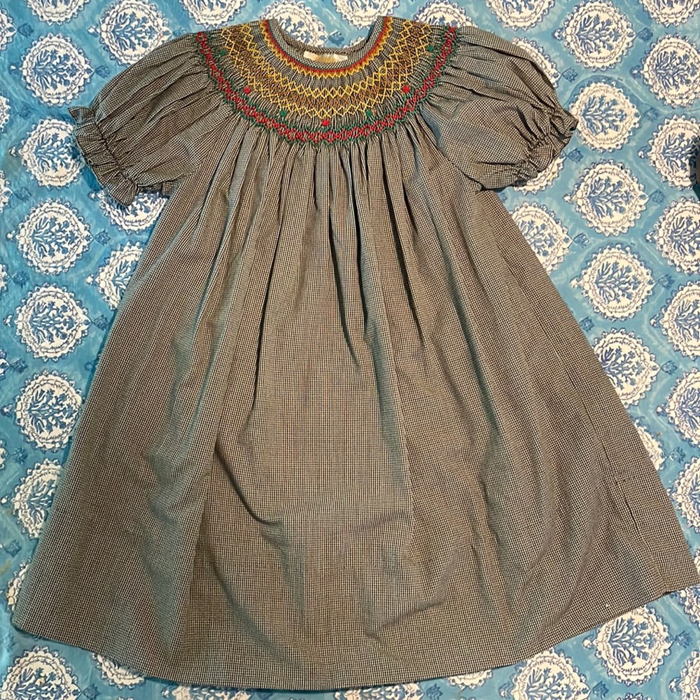 Rosalina Collections smocked dress. Beautiful fall colors. 2T.